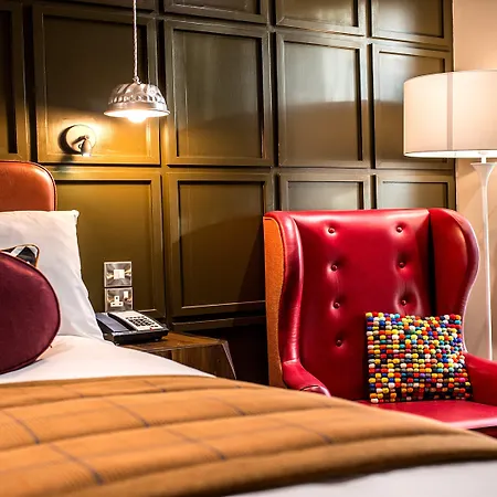 Indigo By Ihg Hotell 4*