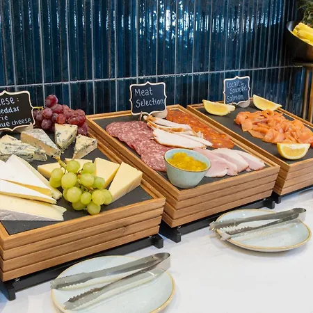 Indigo By Ihg Hotel 4*