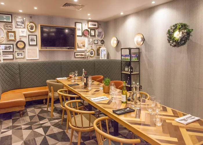 约克英迪格酒店 4*