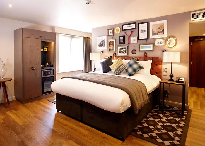 Indigo By Ihg Hotel 4*